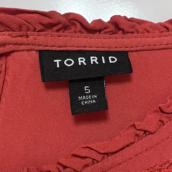 Torrid Eyelet Pintuck Detail Top Plus SZ 5X Burnt Orange Feminine Boho Festival - Picture 12 of 16